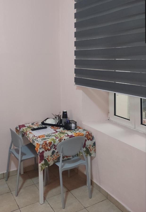 Nikolettas Studios Traditional House Paradisi  Luaran gambar
